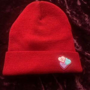 LE Jeffree Star Valentine’s Day Beanie.